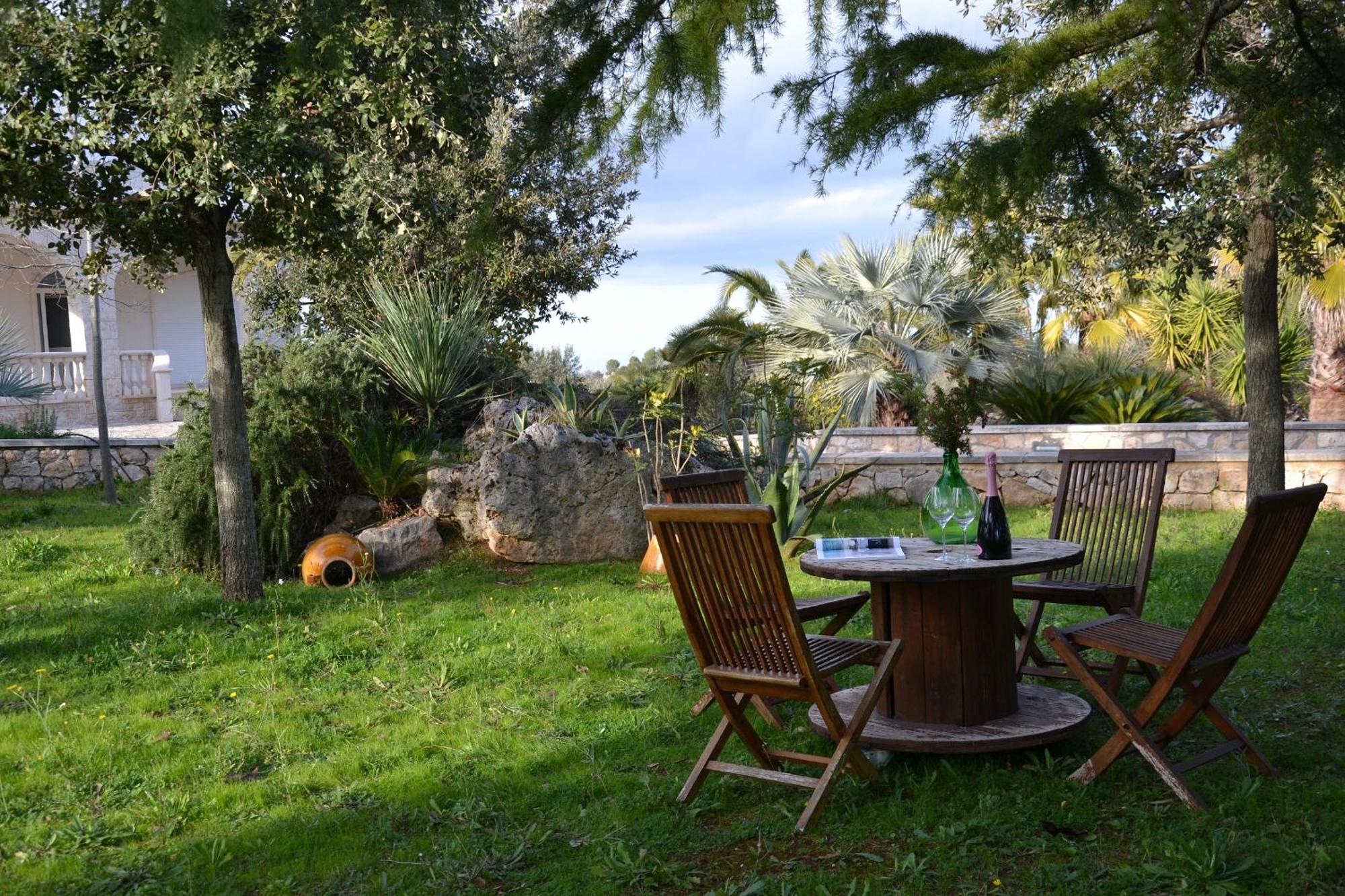 Margherita Apartment - Villaggio Di Mary Locorotondo Buitenkant foto
